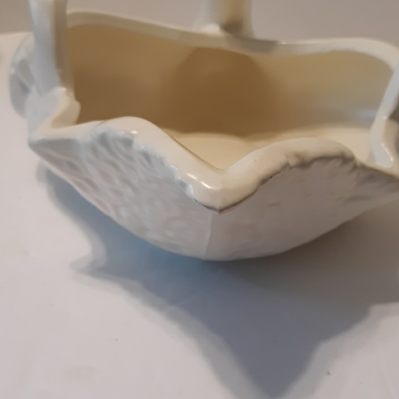 Vintage MCM Hull Swan Planter - Picture 6 of 11